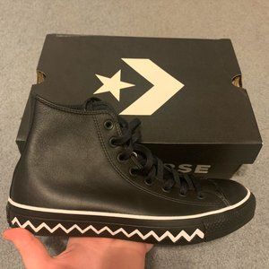 Converse Women's Chuck Taylor All Star Mission V H